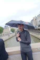 Look at your least favorite umbrella in Paris!